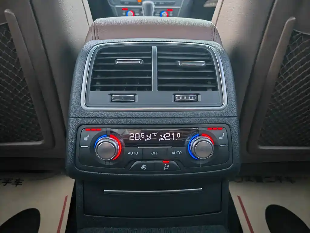 Audi A6L — миниатюра 11