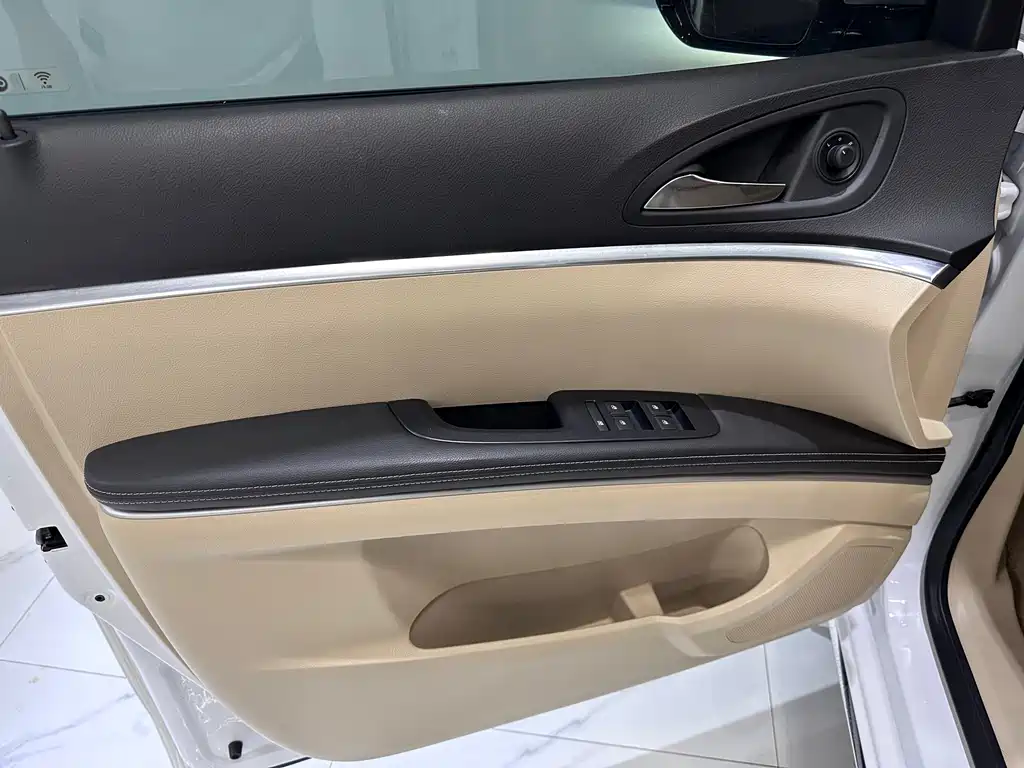 Buick GL8 2023 Luxury
