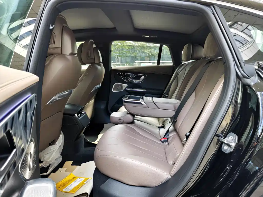Mercedes-Benz EQE — миниатюра 15