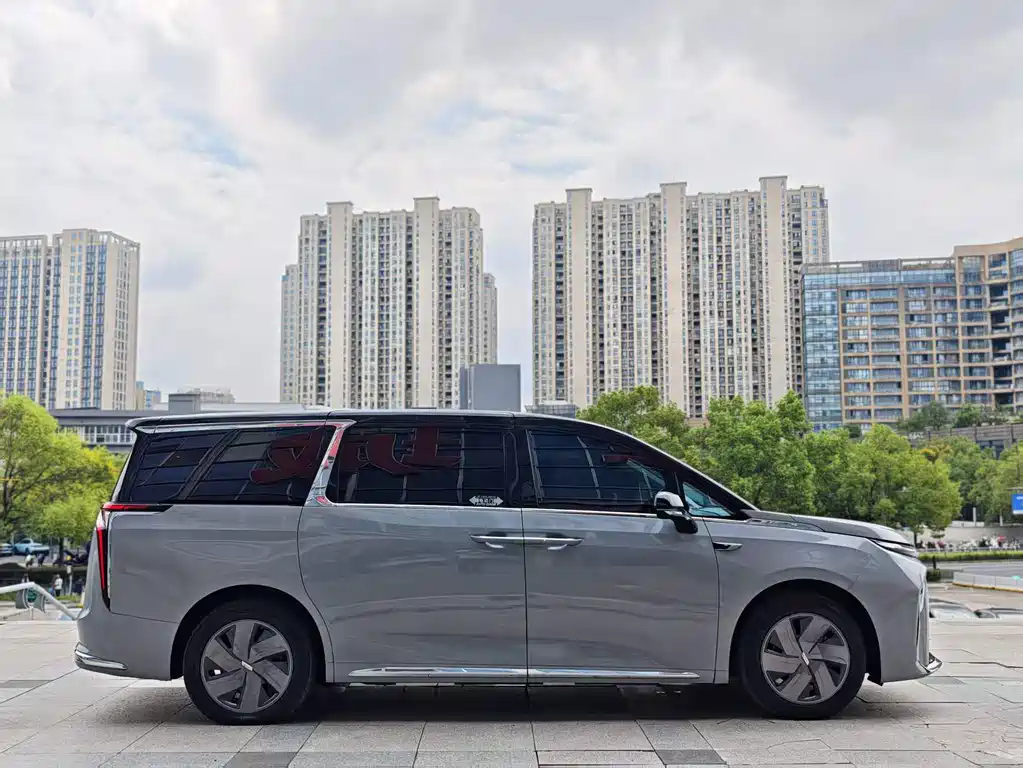 MAXUS Dajia 9 — миниатюра 22