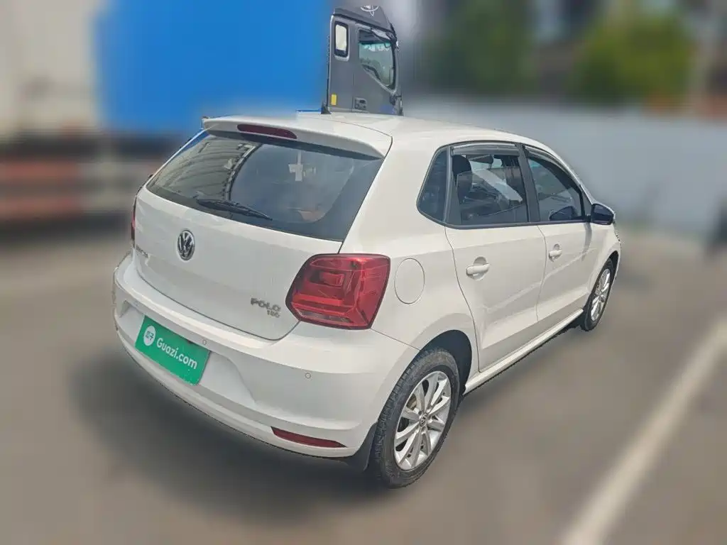 Volkswagen Polo — миниатюра 4