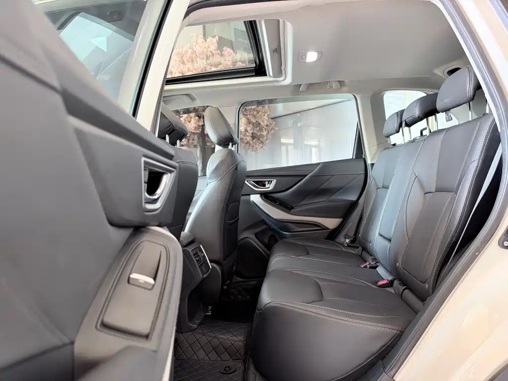 Subaru Forester — миниатюра 8