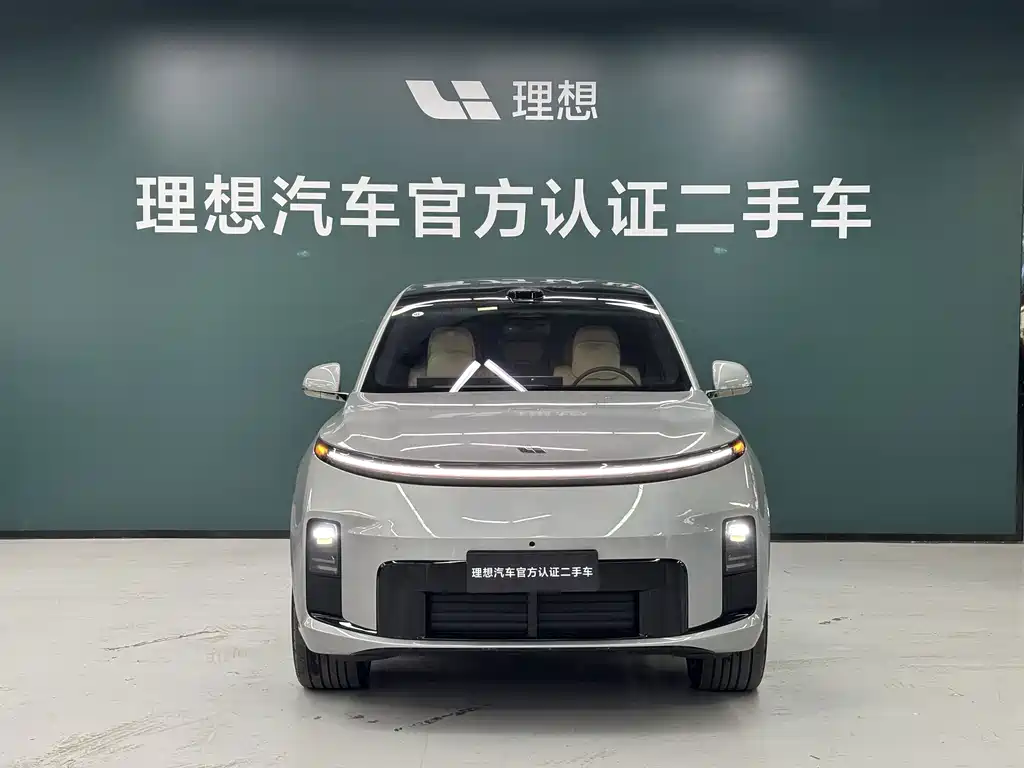 Li Auto Li L8 — миниатюра 3