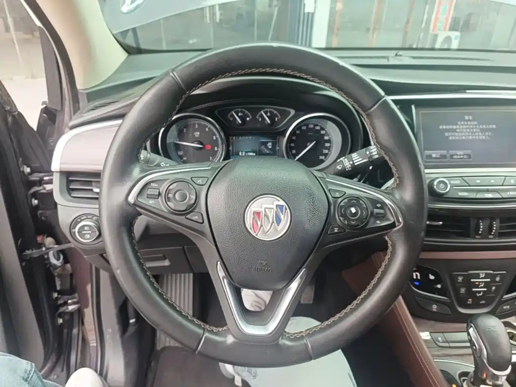 Buick Envision Plus — миниатюра 11