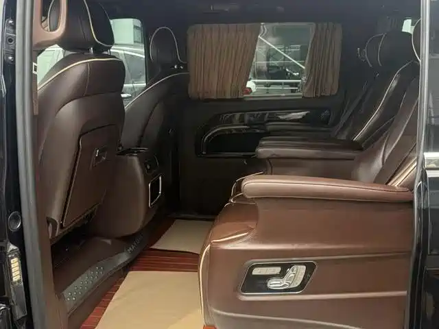 Mercedes-Benz Vito — миниатюра 8