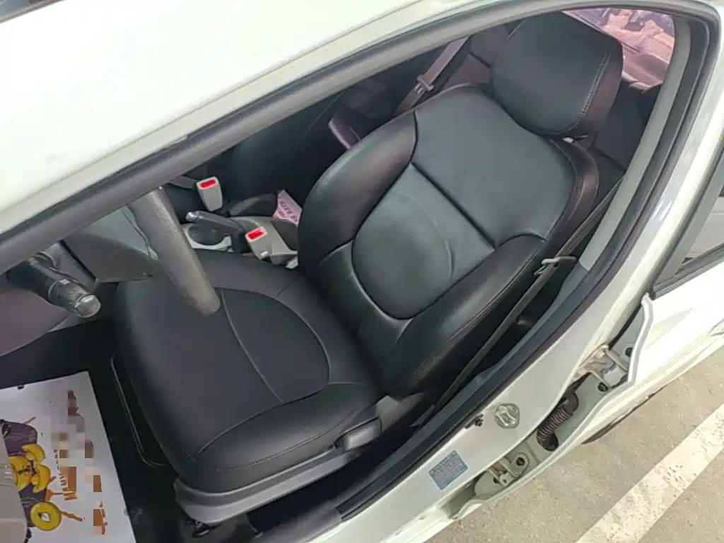 Hyundai Verna — миниатюра 15
