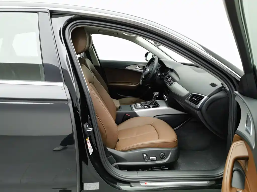 Audi A6L — миниатюра 23