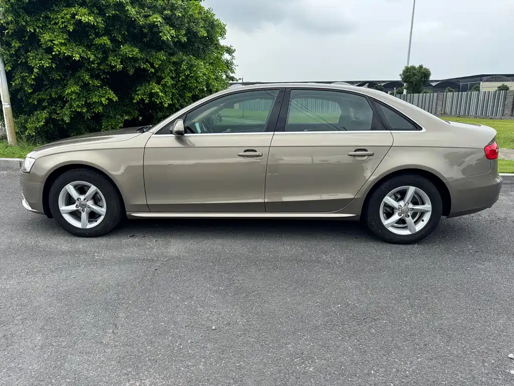 Audi A4L — миниатюра 3