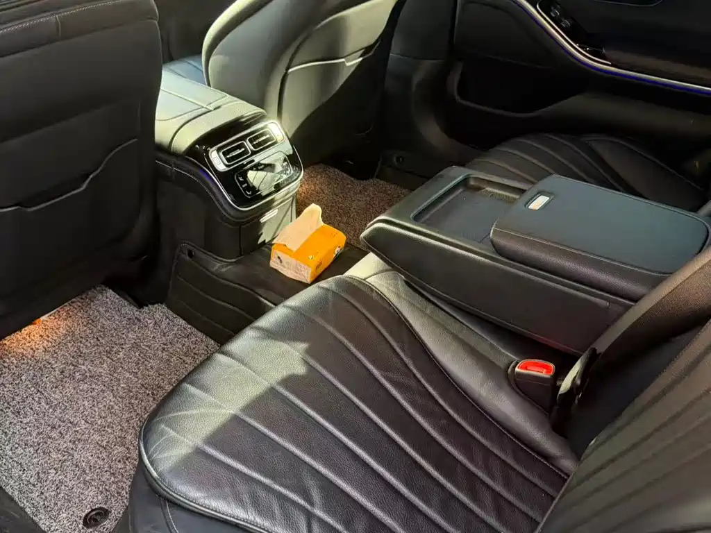 Mercedes-Benz S-Class — миниатюра 4