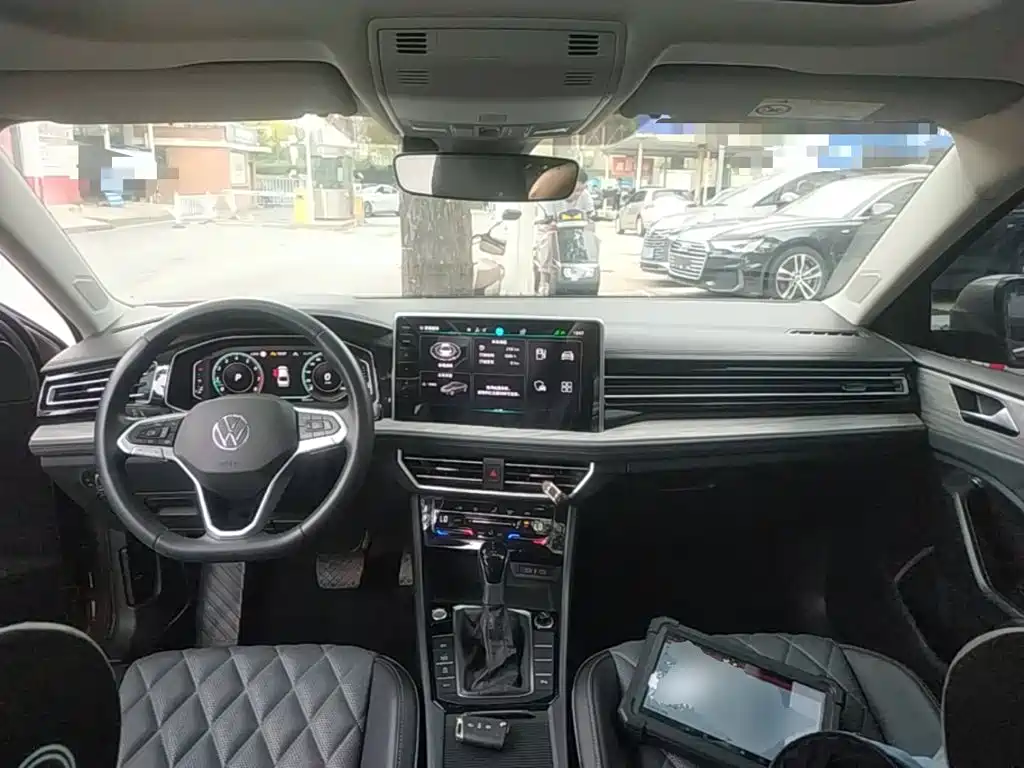 Volkswagen Sagitar — миниатюра 10