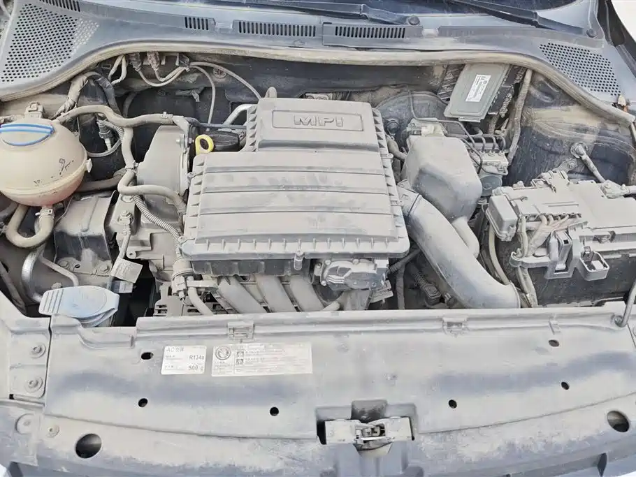 Volkswagen Santana 2013 1.4L MT Comfort