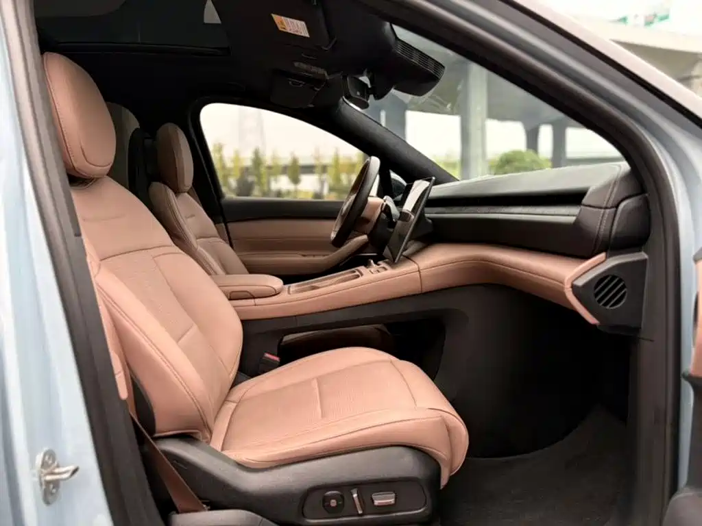 NIO ES6 — миниатюра 4