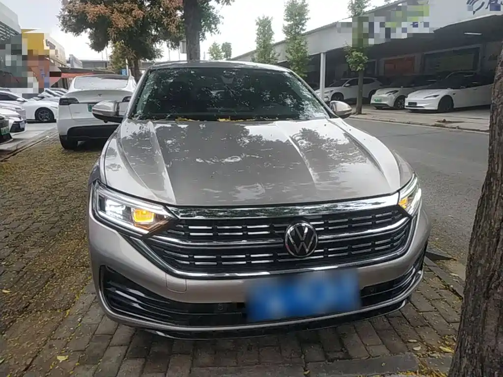 Volkswagen Sagitar — миниатюра 3