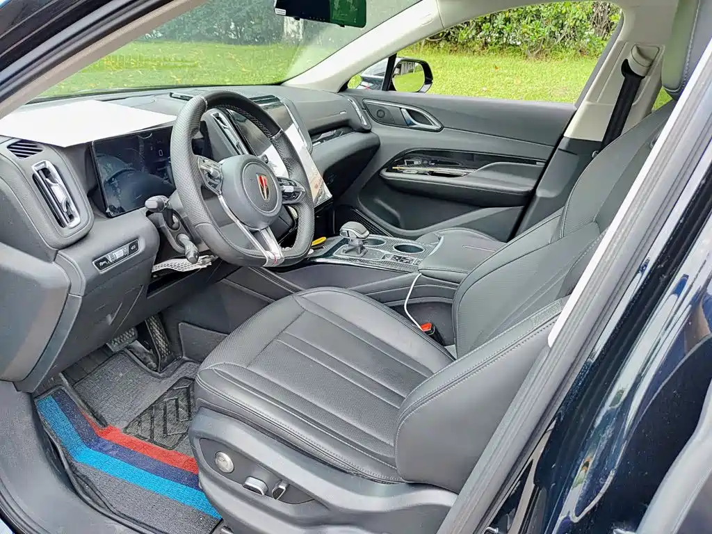 Hongqi Hongqi HS3 — миниатюра 7