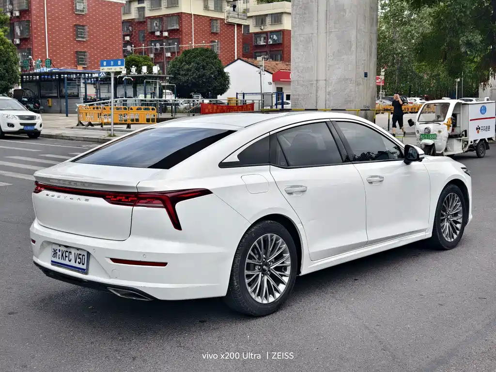 Bestune B70 — миниатюра 12