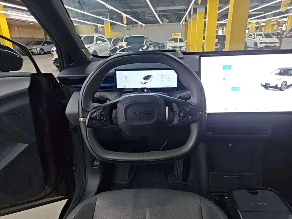 Lynk & Co Z20 — миниатюра 11