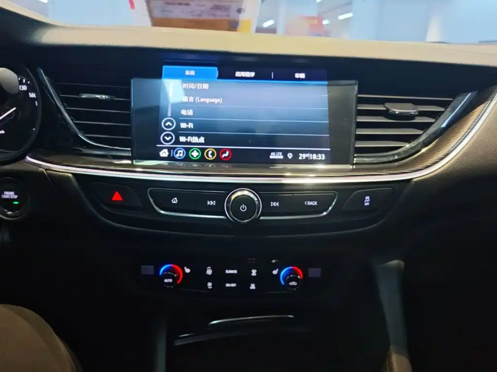 Buick Regal — миниатюра 13