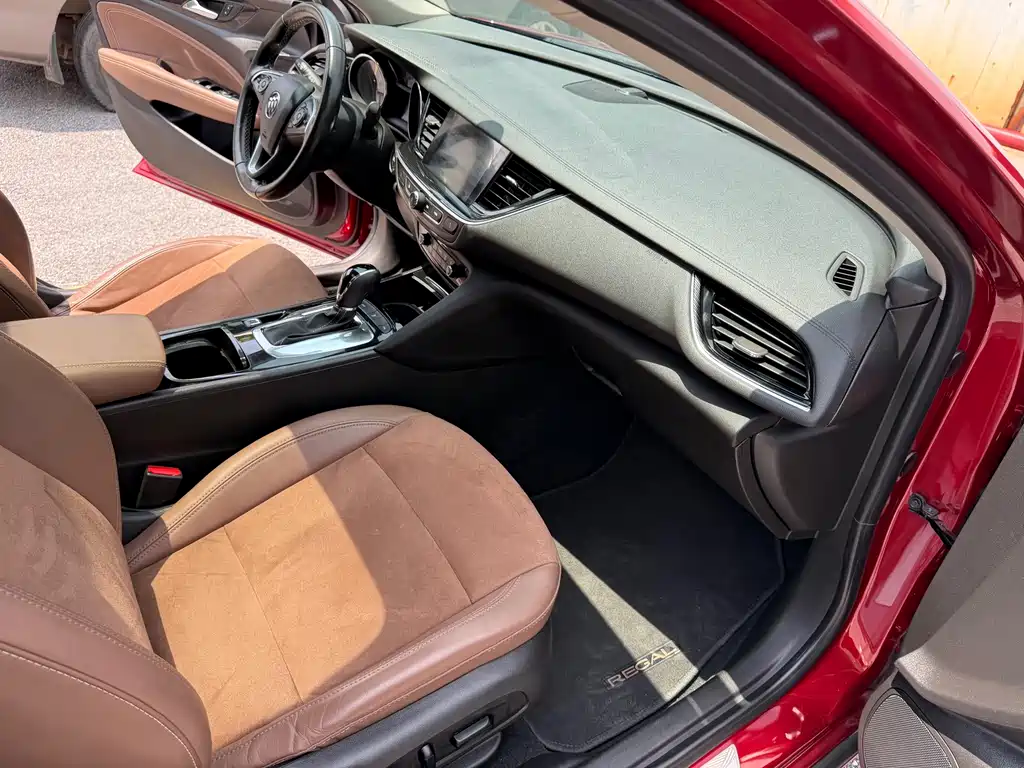 Buick Regal 2019 20T Elite VI