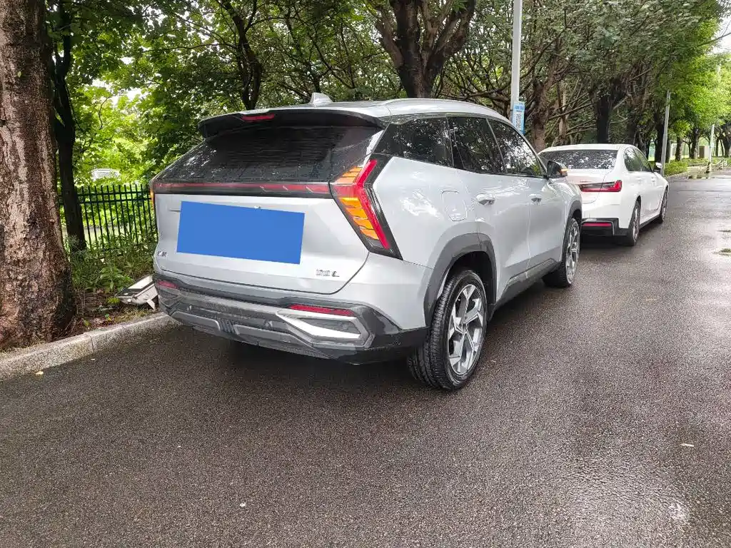 Geely Boyue L — миниатюра 4
