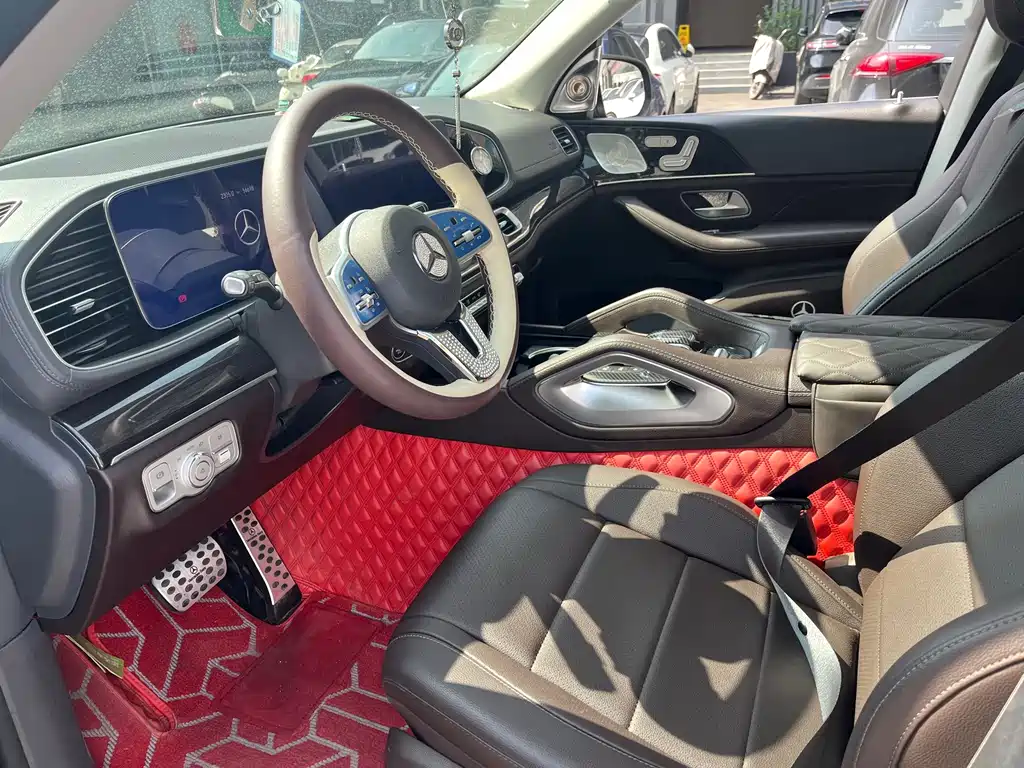 Mercedes-Benz GLE (Import) — миниатюра 4