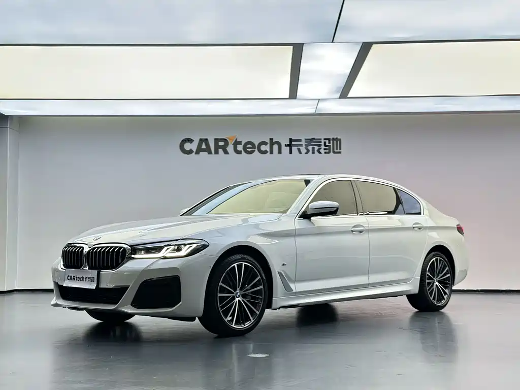BMW 5 Series 2023