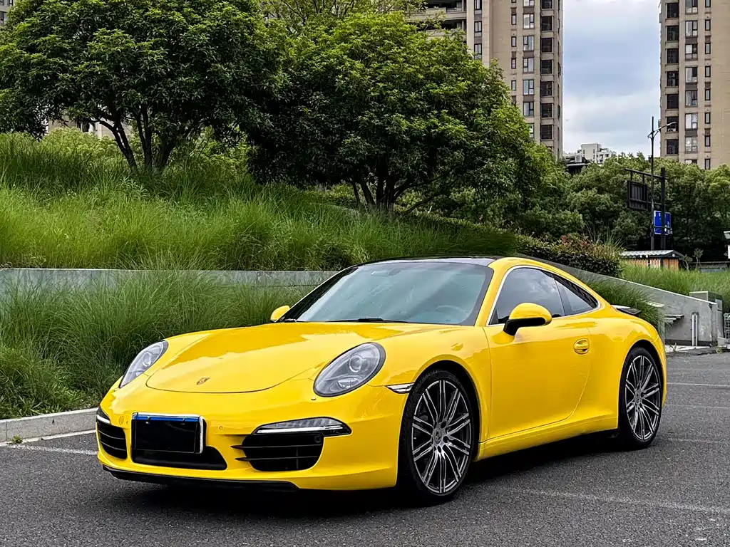 Porsche 911 2015