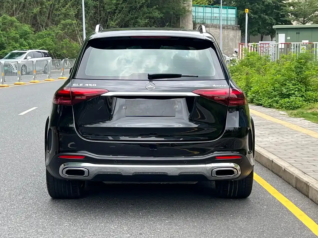 Mercedes-Benz GLE (Import) — миниатюра 8