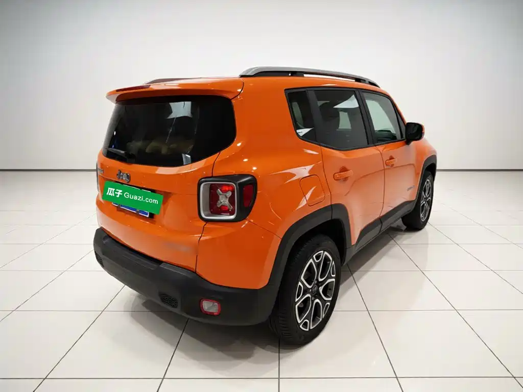 Jeep Renegade — миниатюра 4