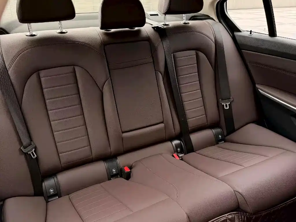 BMW 3 Series — миниатюра 5