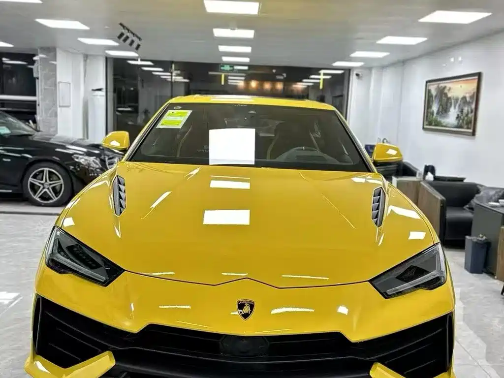 Lamborghini Urus — миниатюра 2