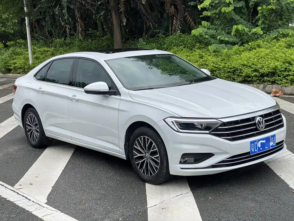 Volkswagen Sagitar — миниатюра 3