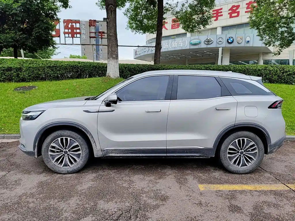 BAIC X7 — миниатюра 3