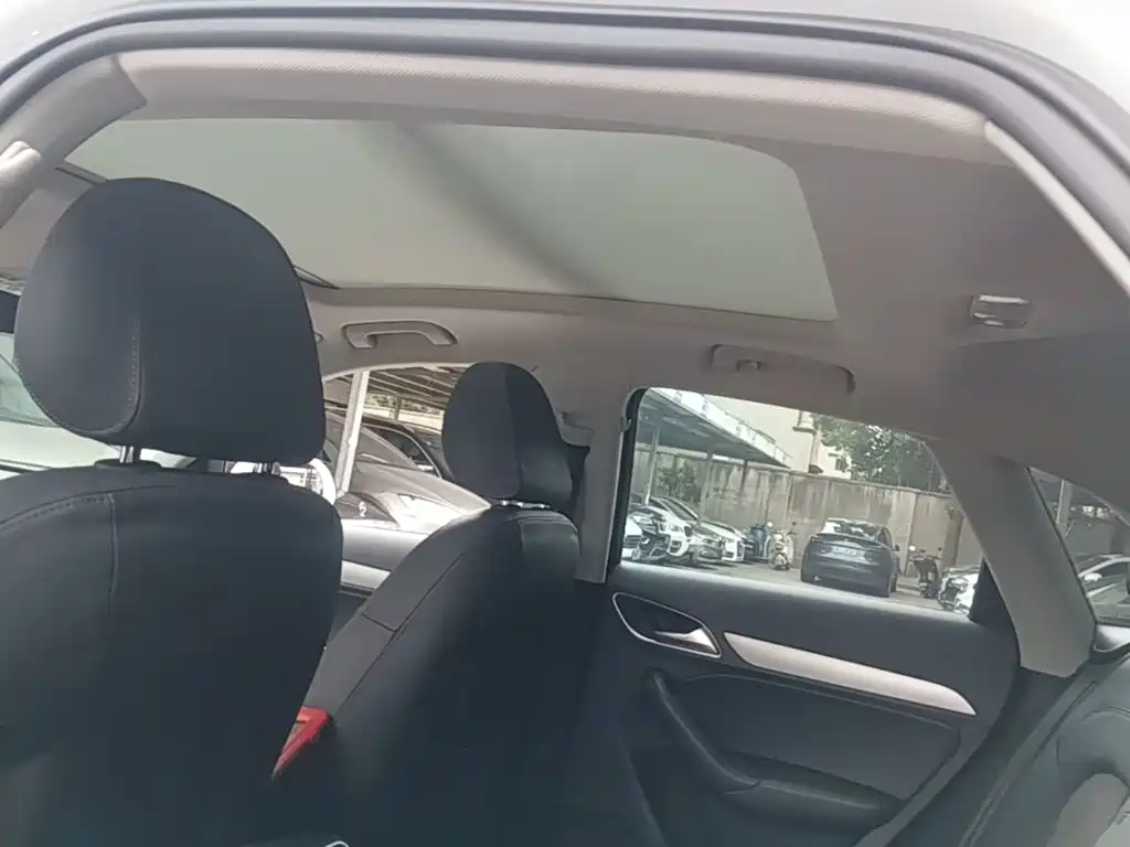 Audi Q3 — миниатюра 18