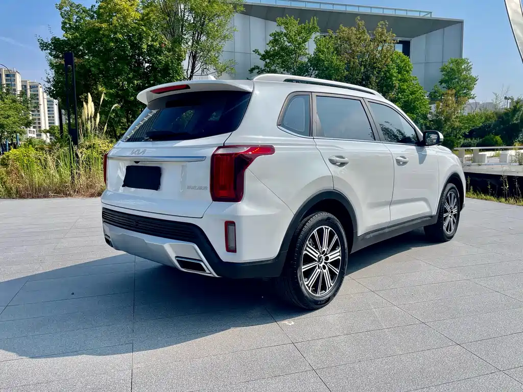 Kia Sportage - фото 20