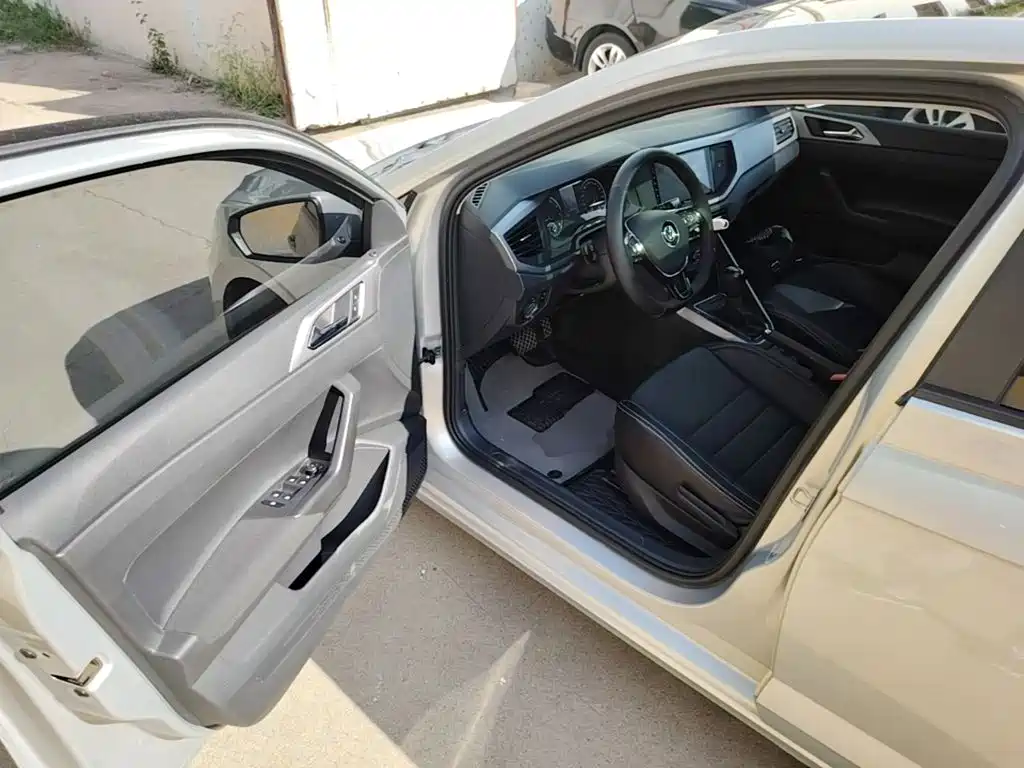 Volkswagen Polo — миниатюра 16