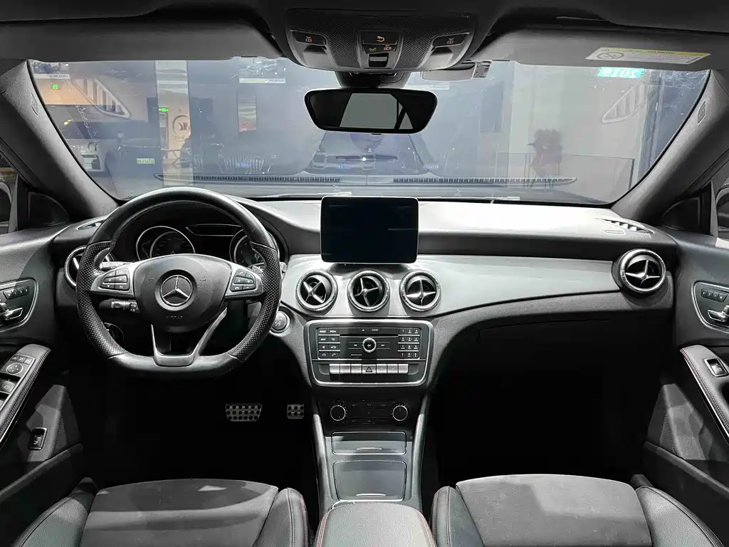 Mercedes-Benz CLA 2017 CLA 220 4MATIC