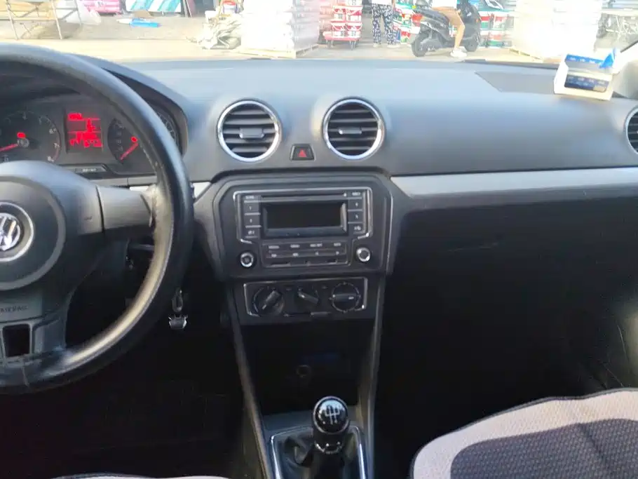 Volkswagen Jetta — миниатюра 13