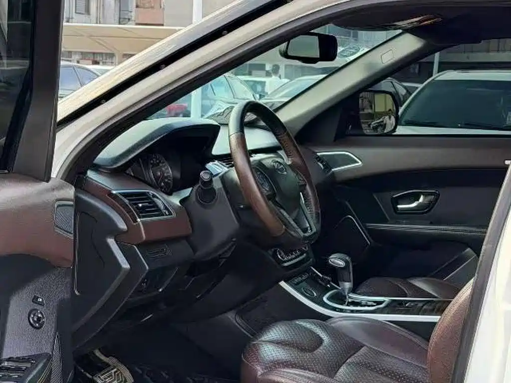 Landwind Landwind X7 — миниатюра 4