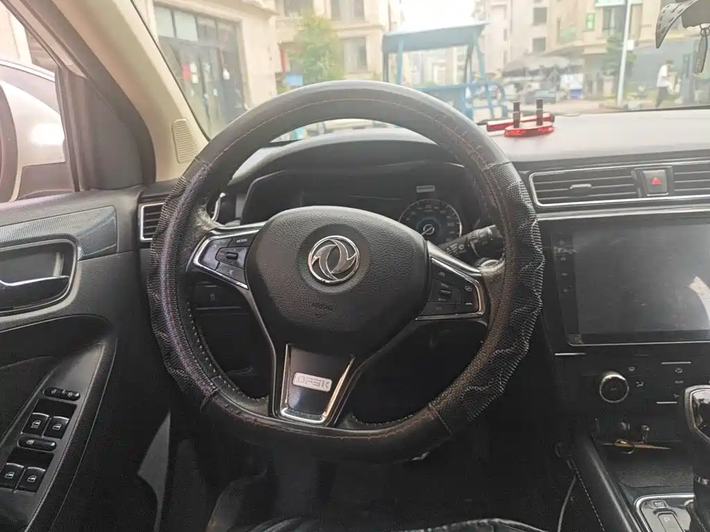 Fengguang Fengguang 580 — миниатюра 6