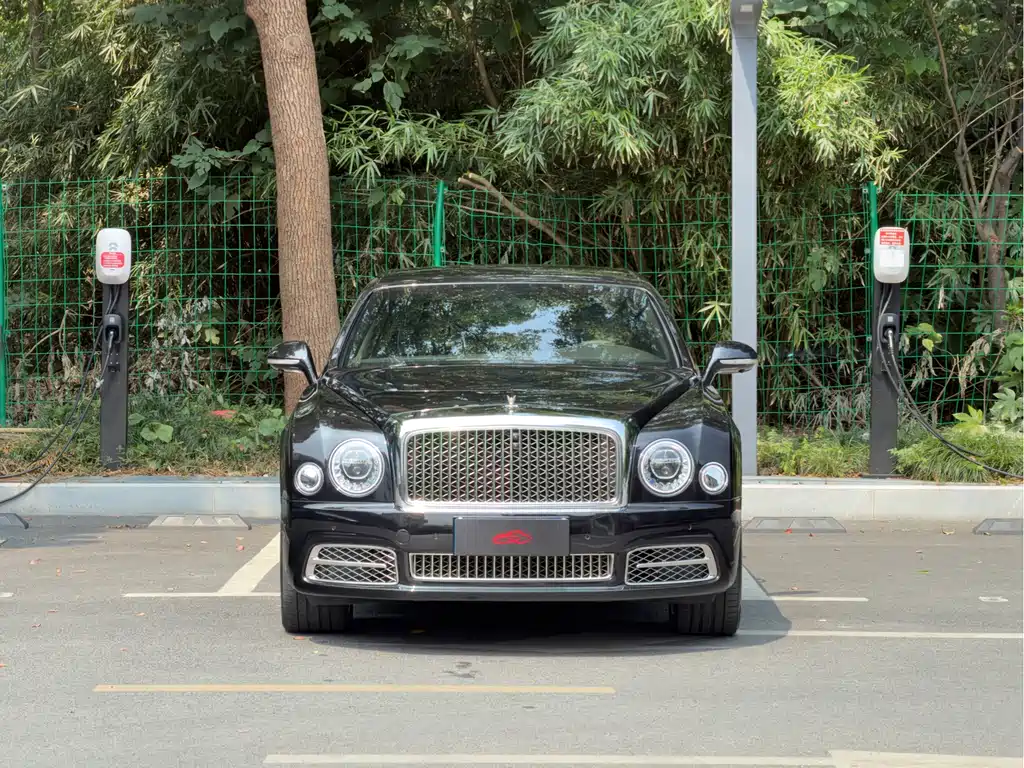 Bentley Mulsanne — миниатюра 2