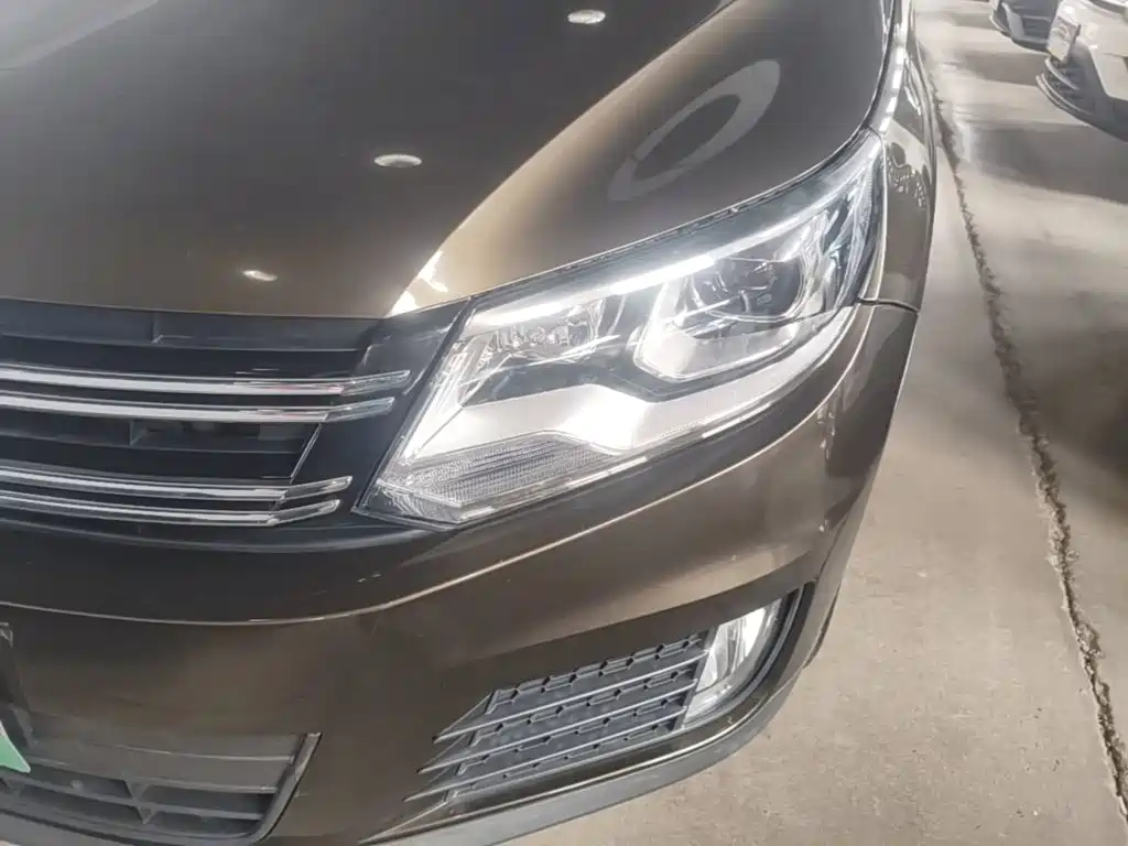 Volkswagen Tiguan — миниатюра 24