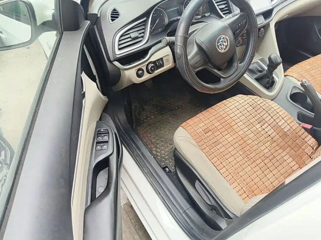 Buick Excelle — миниатюра 16