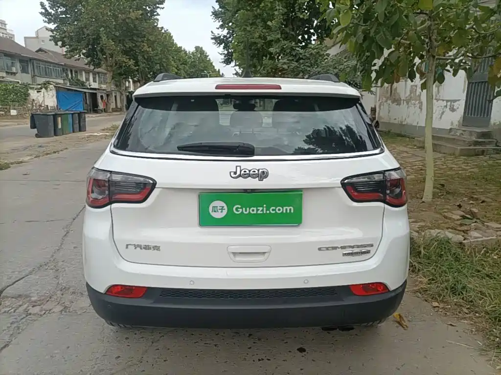 Jeep Compass — миниатюра 6