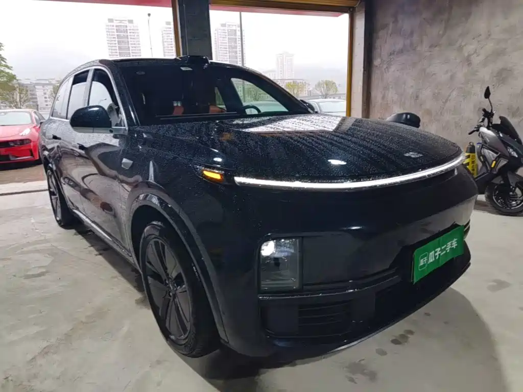 Li Auto Li L8 — миниатюра 4