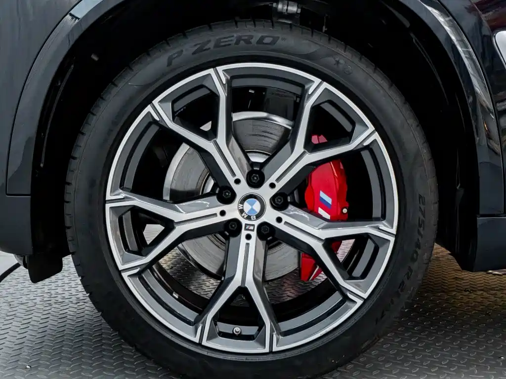 BMW X5 — миниатюра 10