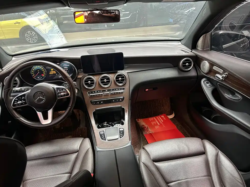 Mercedes-Benz GLC — миниатюра 8