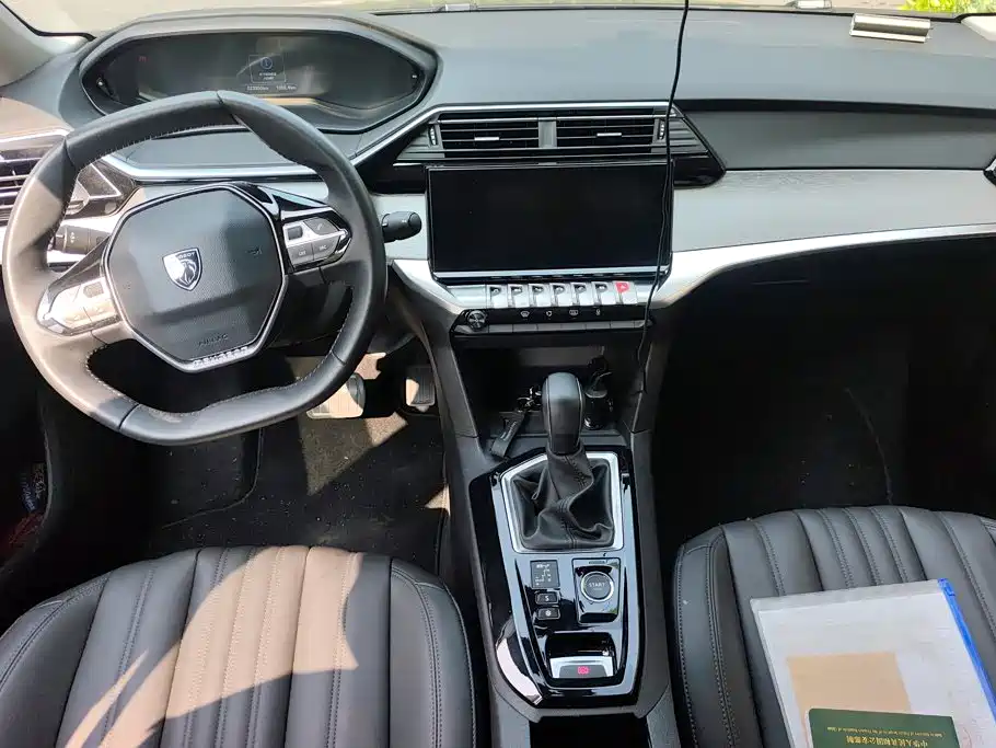 Peugeot 408 — миниатюра 13