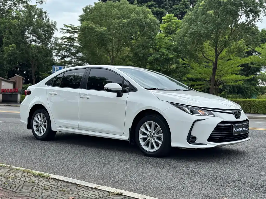 Toyota Corolla — миниатюра 3