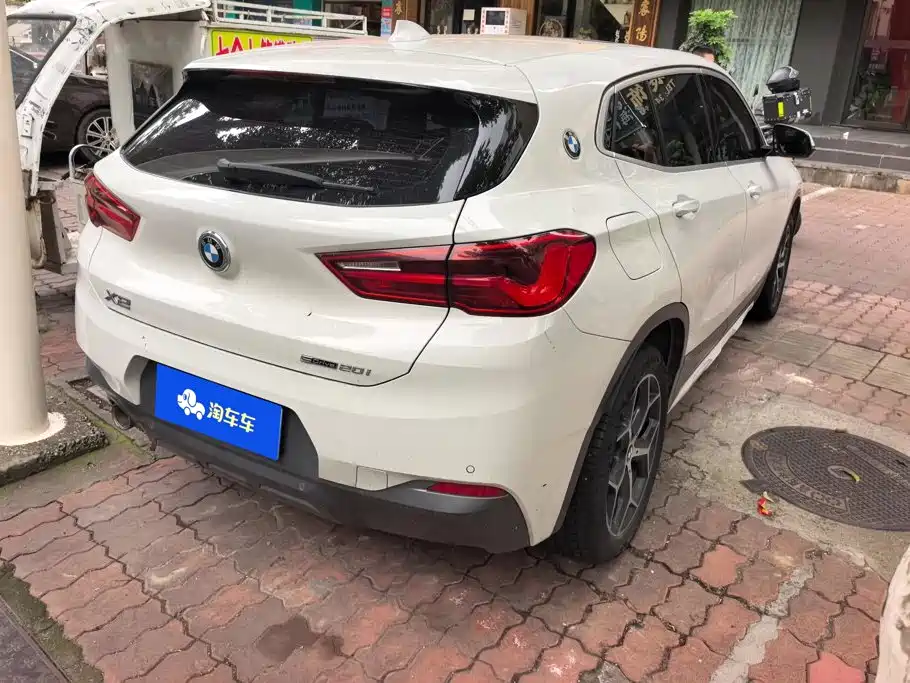 BMW X2 (Import) — миниатюра 3