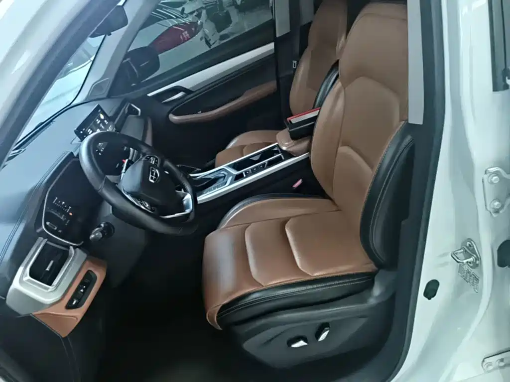Geely Vision X6 — миниатюра 15